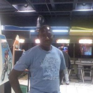 Meet your Posher, Akin